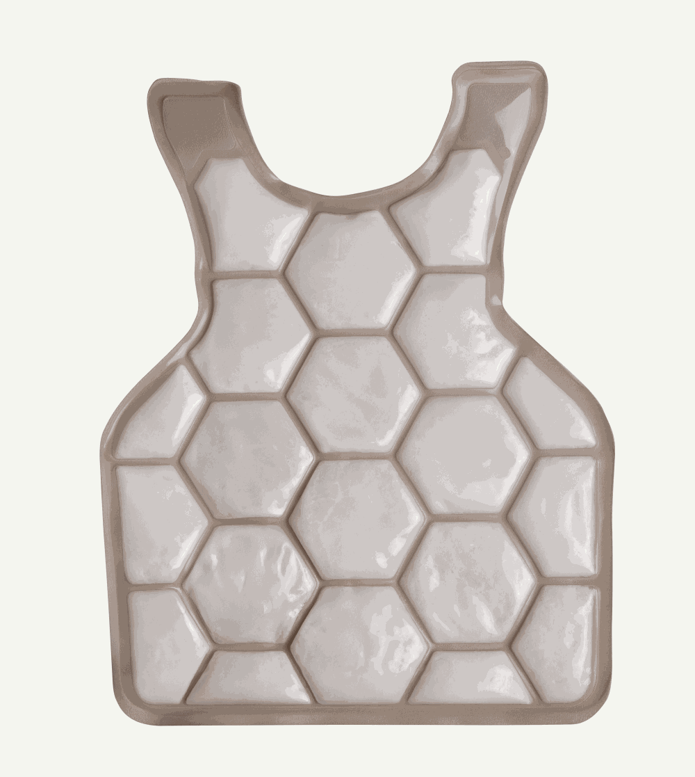 Lightweight cooling vest with CoolNow™ 80° technology providing on-demand front and back cooling without batteries or ice packs