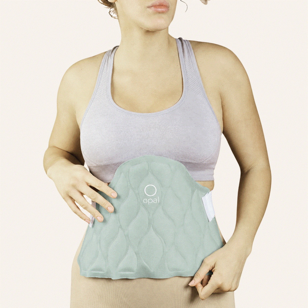 Versatile cold compress with adjustable straps for targeted skin-safe cooling comfort and pain relief